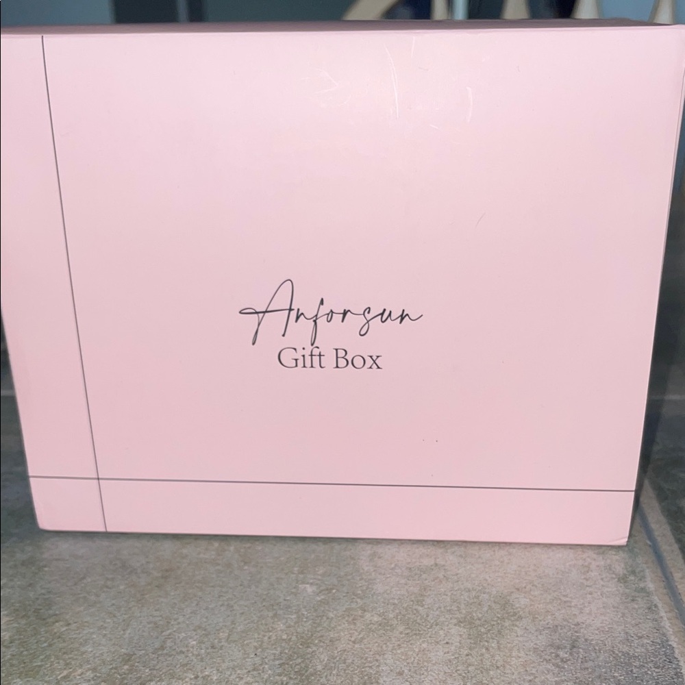 Pink Gift Box